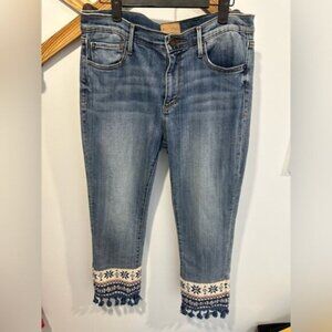 LIKE NEW- DRIFTWOOD COLETTE TASSEL HEM BOHO JEANS
